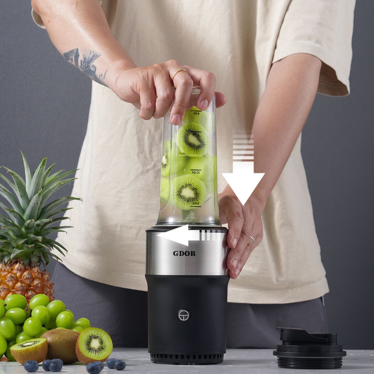 KitchenMonster Blender To Go - Earkings