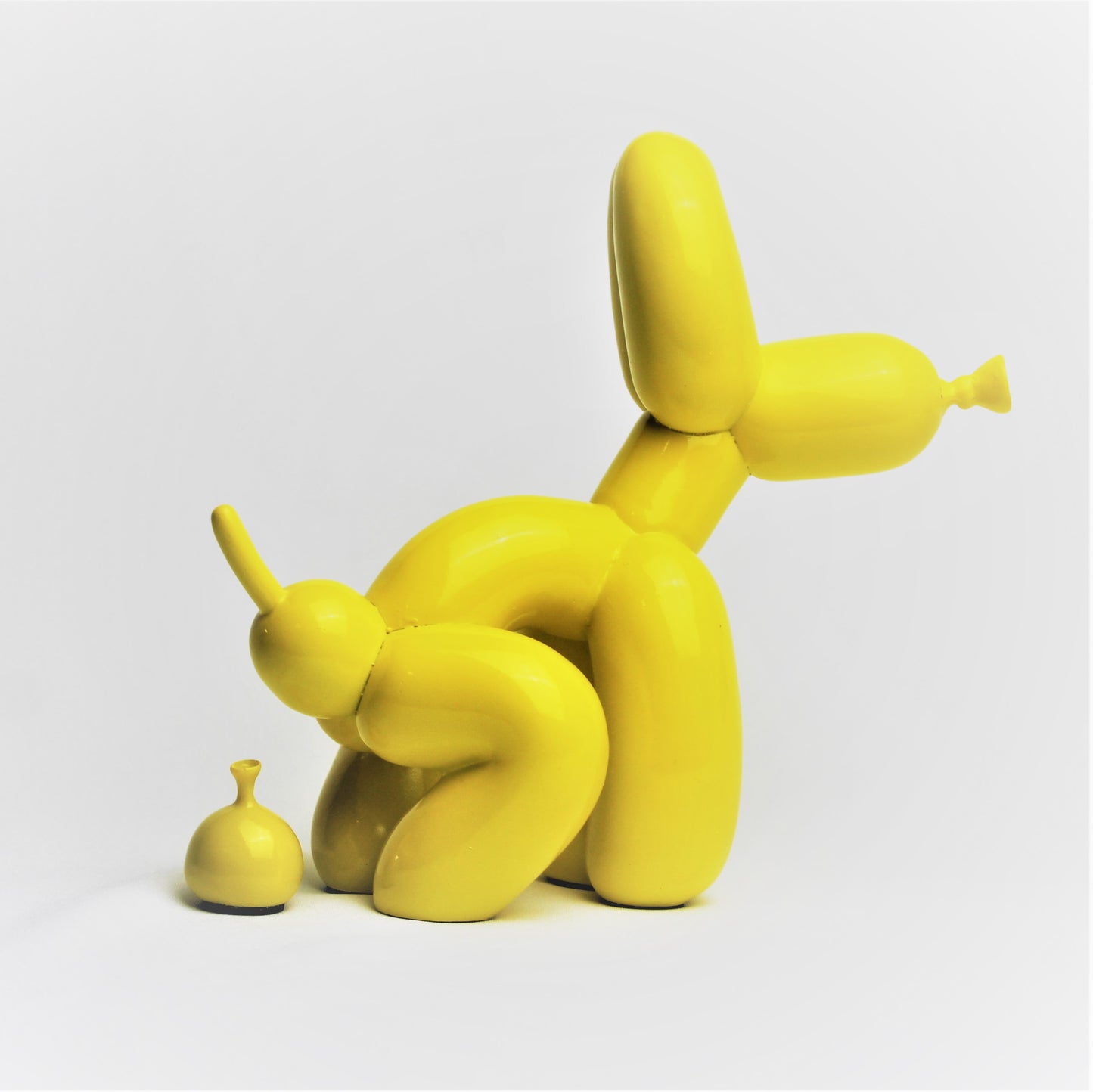 Pooping dog - Earkings